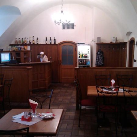 Penzion S Restauraci "U Mlyna Com" Litovel Exteriör bild