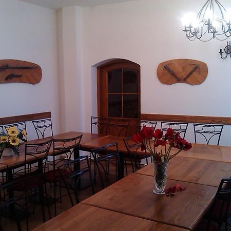 Penzion S Restauraci "U Mlyna Com" Litovel Exteriör bild