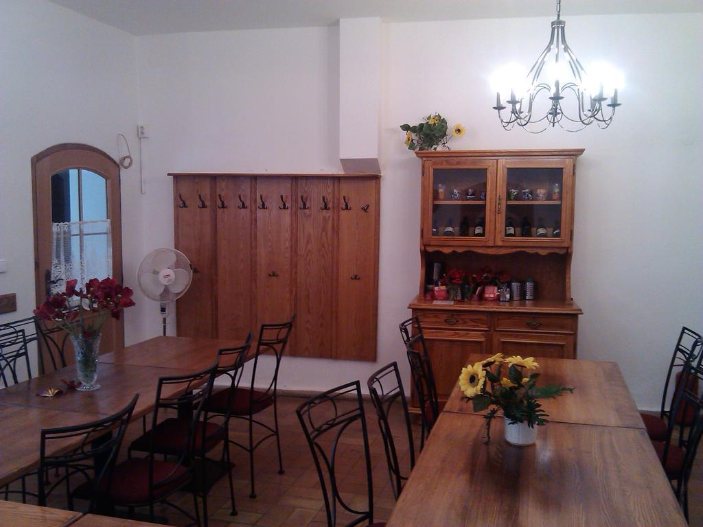 Penzion S Restauraci "U Mlyna Com" Litovel Exteriör bild